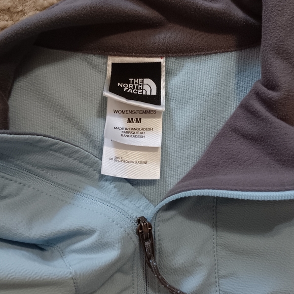 The North Face APEX Flight Series Soft Shell ¼ Zip Pullover Med. - Picture 4 of 5
